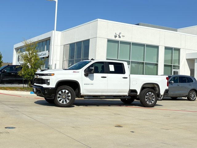2025 Chevrolet Silverado 2500HD Custom