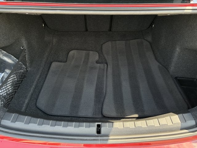 2024 BMW 3 Series 330i