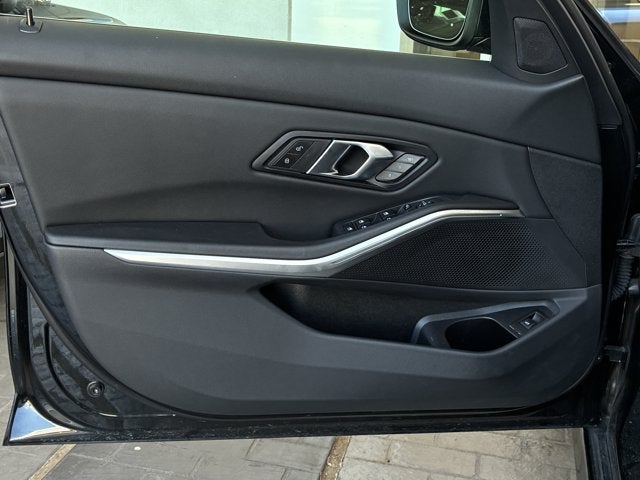 2025 BMW 3 Series 330i xDrive