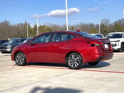2022 Nissan Versa SV