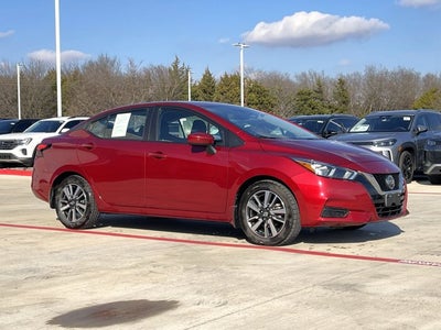 2022 Nissan Versa SV