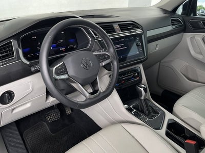 2023 Volkswagen Tiguan SE
