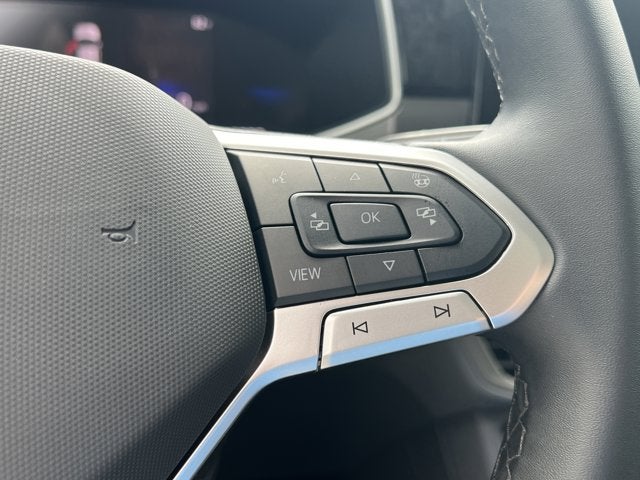 2025 Volkswagen Taos 1.5T SE Black