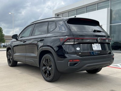 2025 Volkswagen Taos 1.5T SE Black