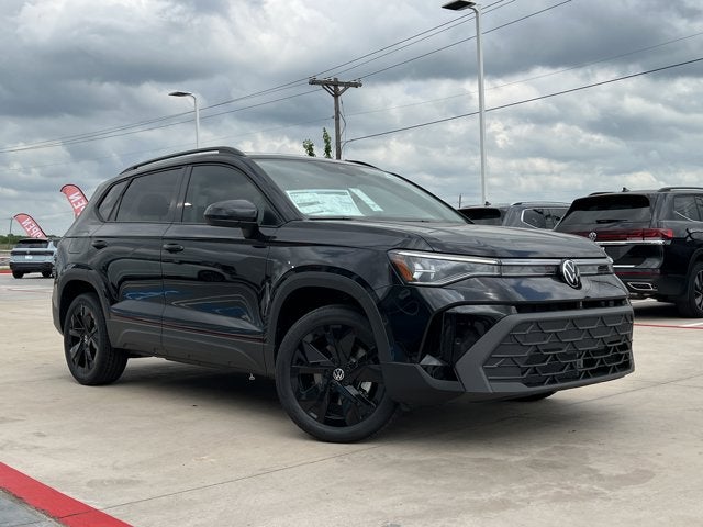 2025 Volkswagen Taos 1.5T SE Black