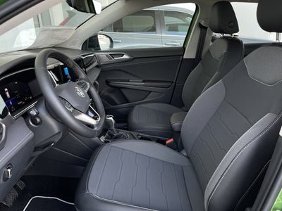 2026 Volkswagen Taos 1.5T SE Black