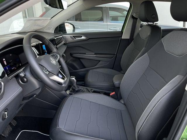 2026 Volkswagen Taos 1.5T SE Black