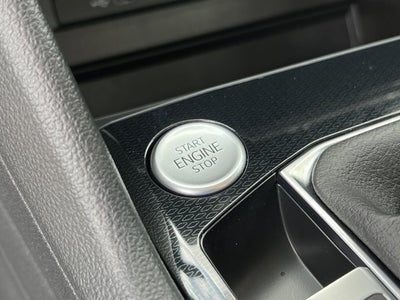 2025 Volkswagen Taos 1.5T SE Black