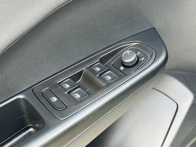 2025 Volkswagen Taos 1.5T SE Black