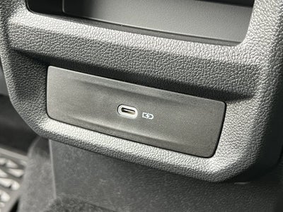 2025 Volkswagen Taos 1.5T SE Black