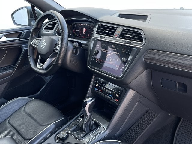 2022 Volkswagen Tiguan SEL R-Line