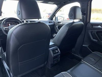 2022 Volkswagen Tiguan SEL R-Line