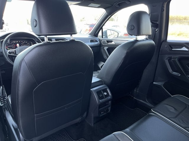 2022 Volkswagen Tiguan SEL R-Line