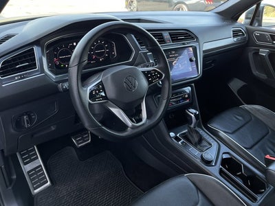 2022 Volkswagen Tiguan SEL R-Line