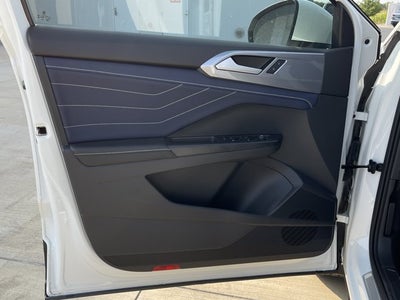 2026 Volkswagen Taos 1.5T SEL