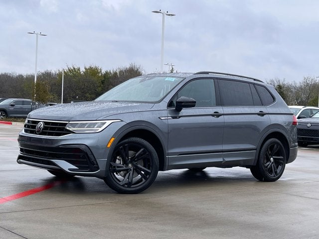 2023 Volkswagen Tiguan SE R-Line Black