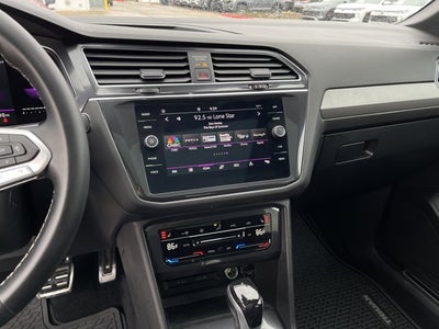 2023 Volkswagen Tiguan SE R-Line Black