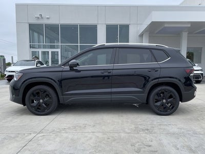 2025 Volkswagen Taos 1.5T SE