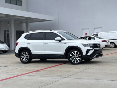 2023 Volkswagen Taos SE