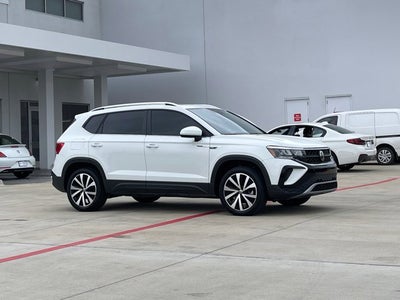 2023 Volkswagen Taos SE