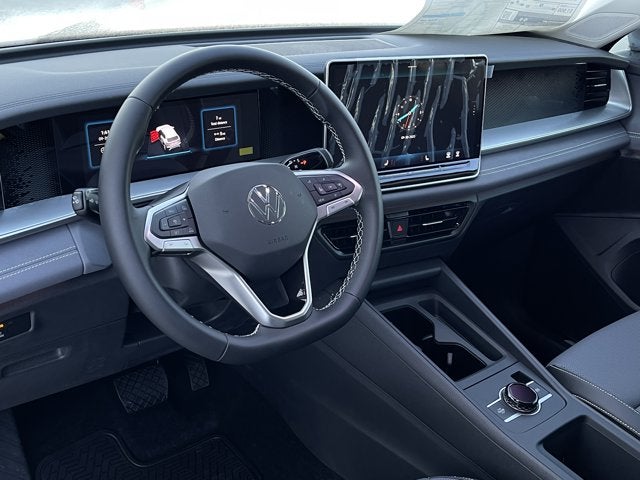 2025 Volkswagen Tiguan 2.0T SE