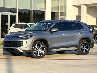 2025 Volkswagen Tiguan 2.0T SE