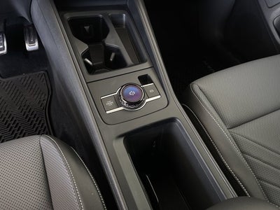 2025 Volkswagen Tiguan SE R-Line Black