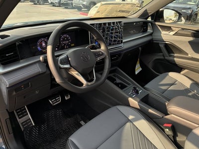 2026 Volkswagen Tiguan 2.0T SE R-Line Black