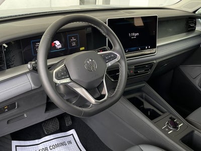 2026 Volkswagen Tiguan 2.0T SE R-Line Black
