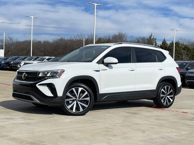 2022 Volkswagen Taos SE
