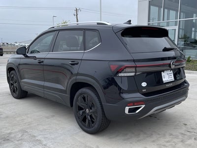 2025 Volkswagen Taos 1.5T SE