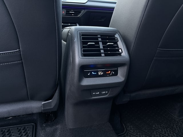 2026 Volkswagen Tiguan 2.0T SEL R-Line Turbo