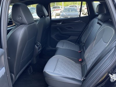 2026 Volkswagen Tiguan 2.0T SEL R-Line Turbo