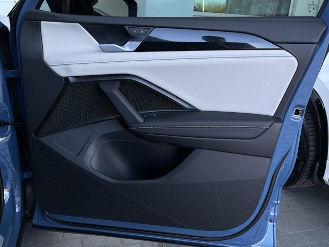 2026 Volkswagen Tiguan 2.0T SEL R-Line