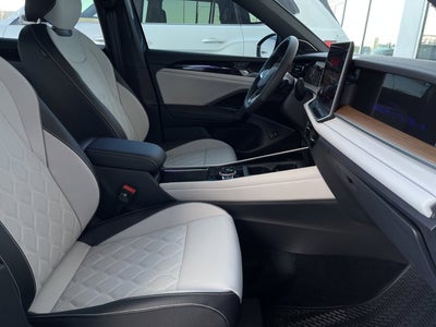 2026 Volkswagen Tiguan 2.0T SEL R-Line