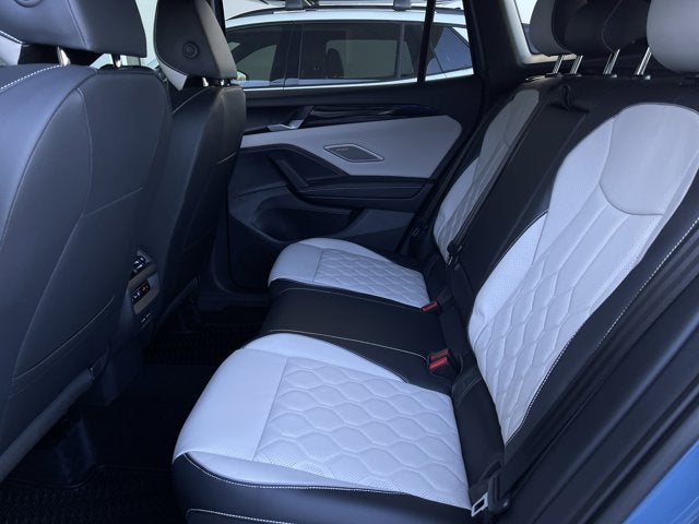 2026 Volkswagen Tiguan 2.0T SEL R-Line