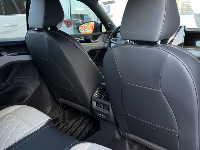 2026 Volkswagen Tiguan 2.0T SEL R-Line