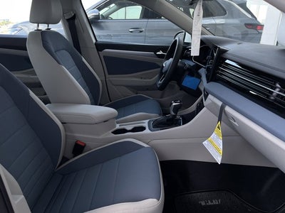 2025 Volkswagen Jetta 1.5T SE