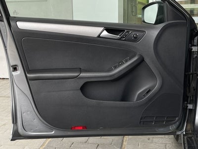 2018 Volkswagen Jetta Base