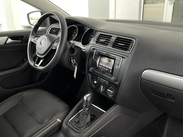 2018 Volkswagen Jetta Base