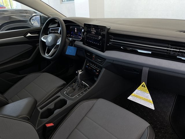 2025 Volkswagen Jetta 1.5T SE