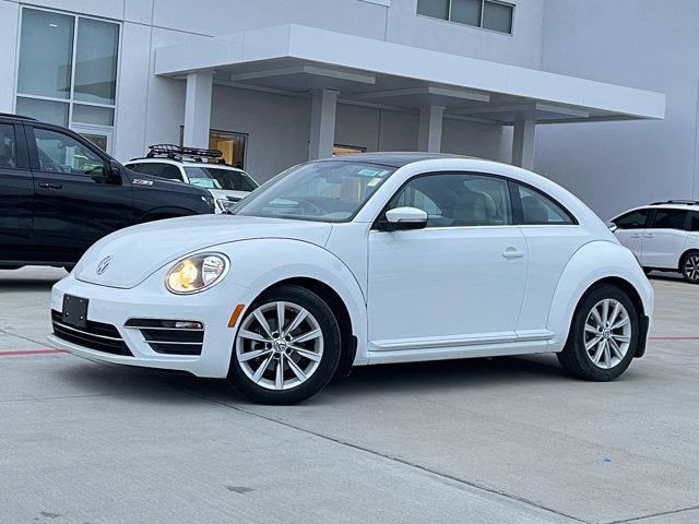 2018 Volkswagen Beetle SE