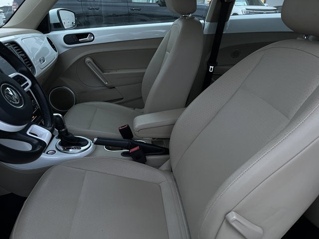 2018 Volkswagen Beetle SE