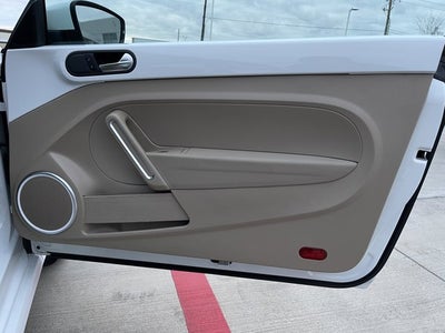 2018 Volkswagen Beetle SE