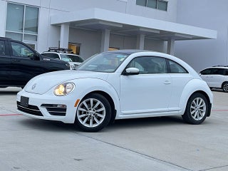 2018 Volkswagen Beetle SE