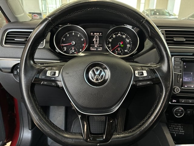 2017 Volkswagen Jetta 1.8T SEL