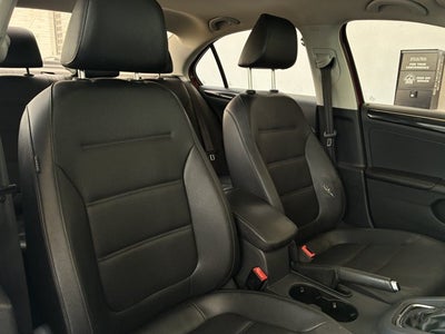 2017 Volkswagen Jetta 1.8T SEL