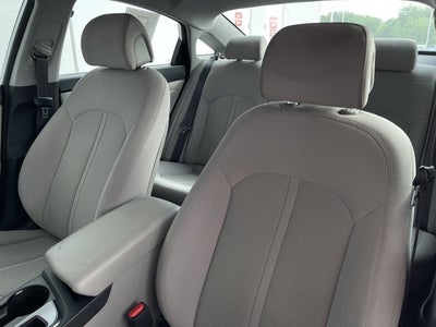 2015 Hyundai Sonata 2.4L SE