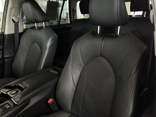 2025 Toyota Grand Highlander Base