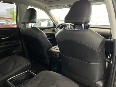 2025 Toyota Grand Highlander Base